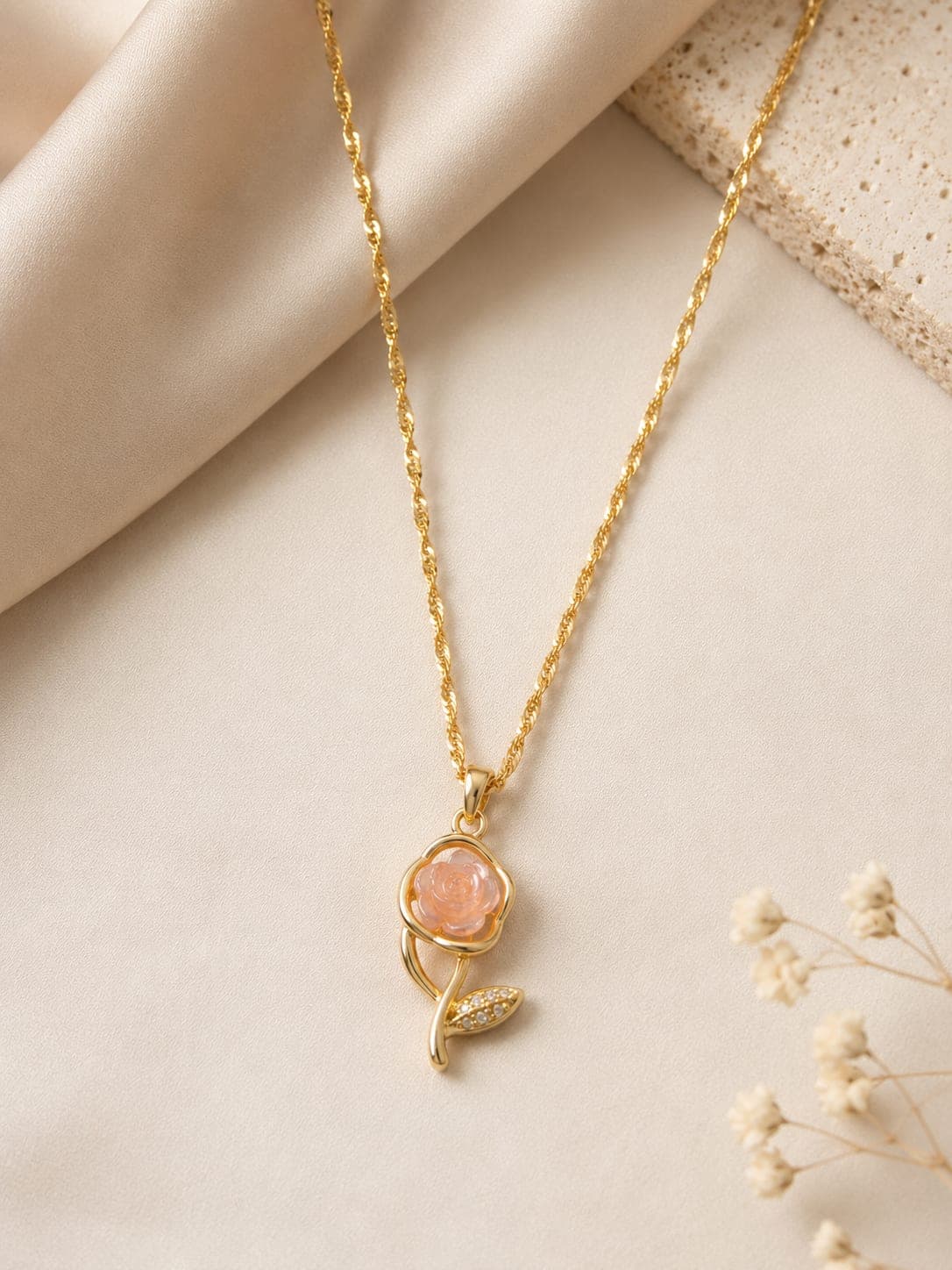 Collar Rosa